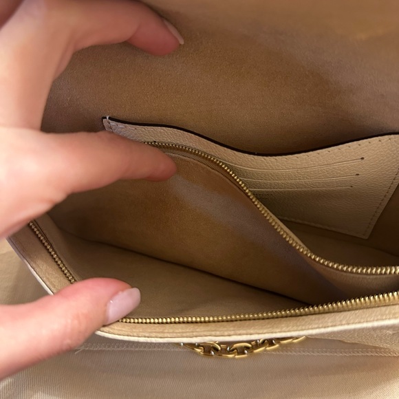 New Louis Vuitton Ivy Wallet on Chain - Picture 13 of 16